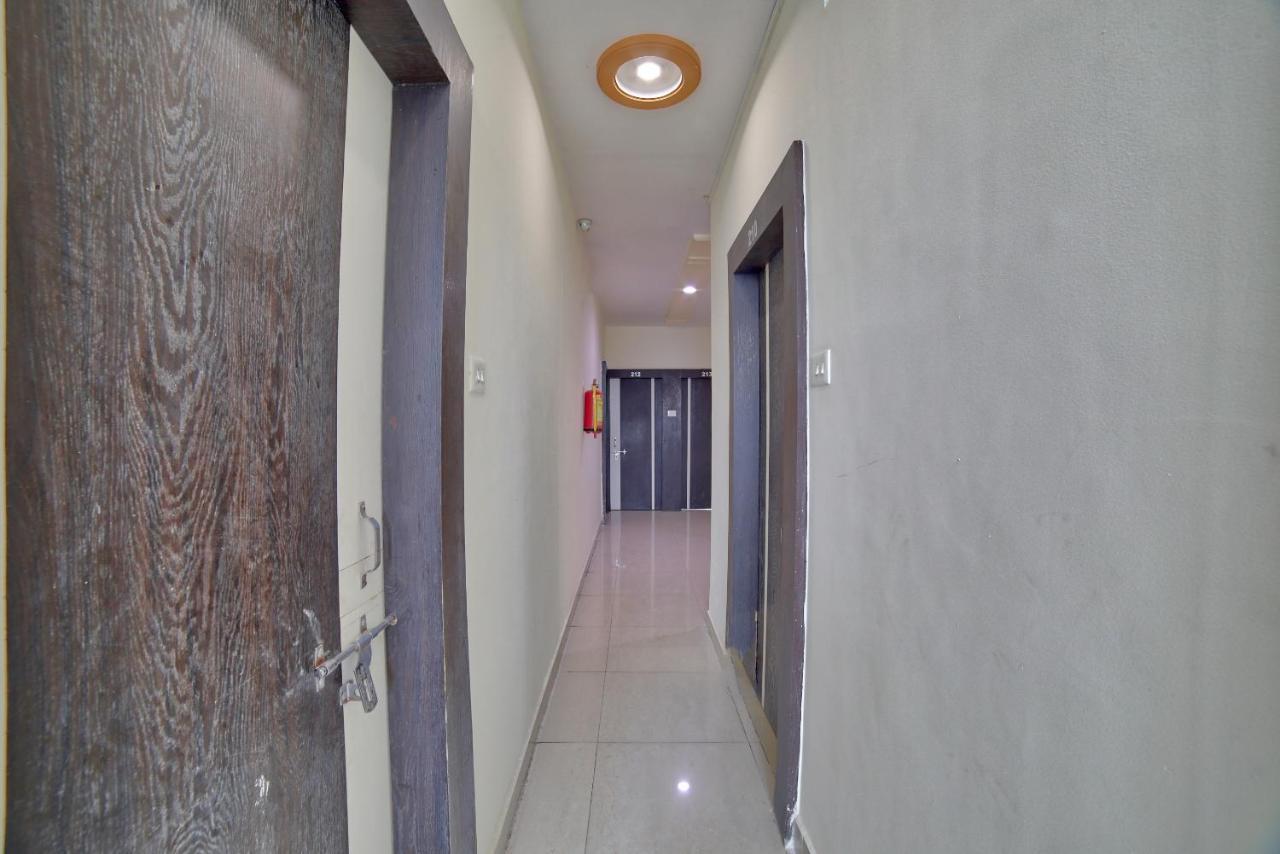 Oyo 35538 Hotel Risha Chandrapur Exterior photo