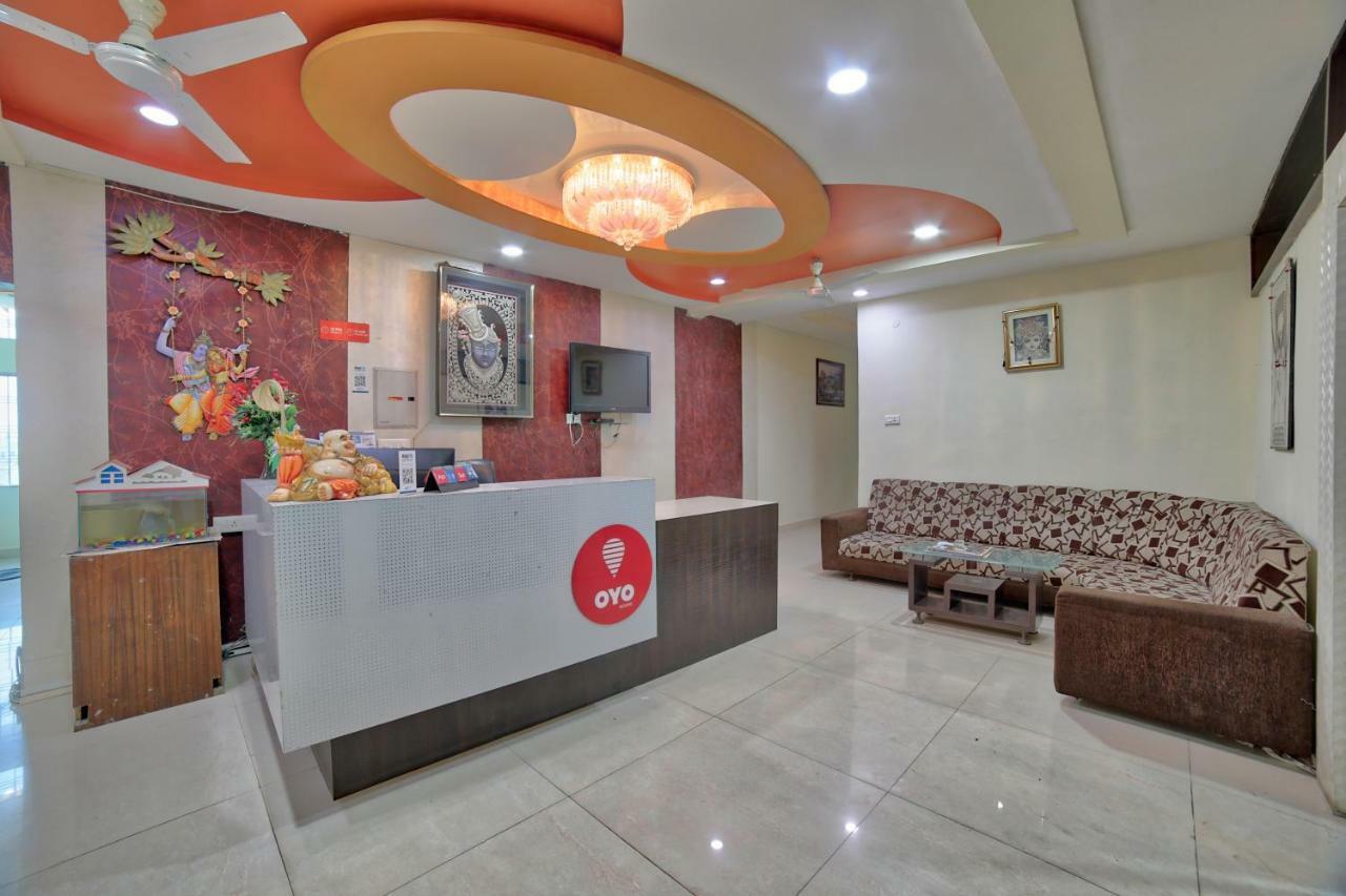 Oyo 35538 Hotel Risha Chandrapur Exterior photo