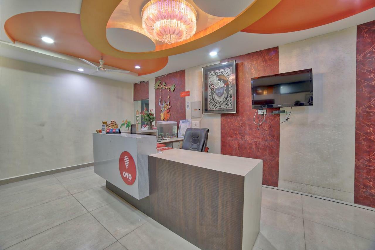 Oyo 35538 Hotel Risha Chandrapur Exterior photo
