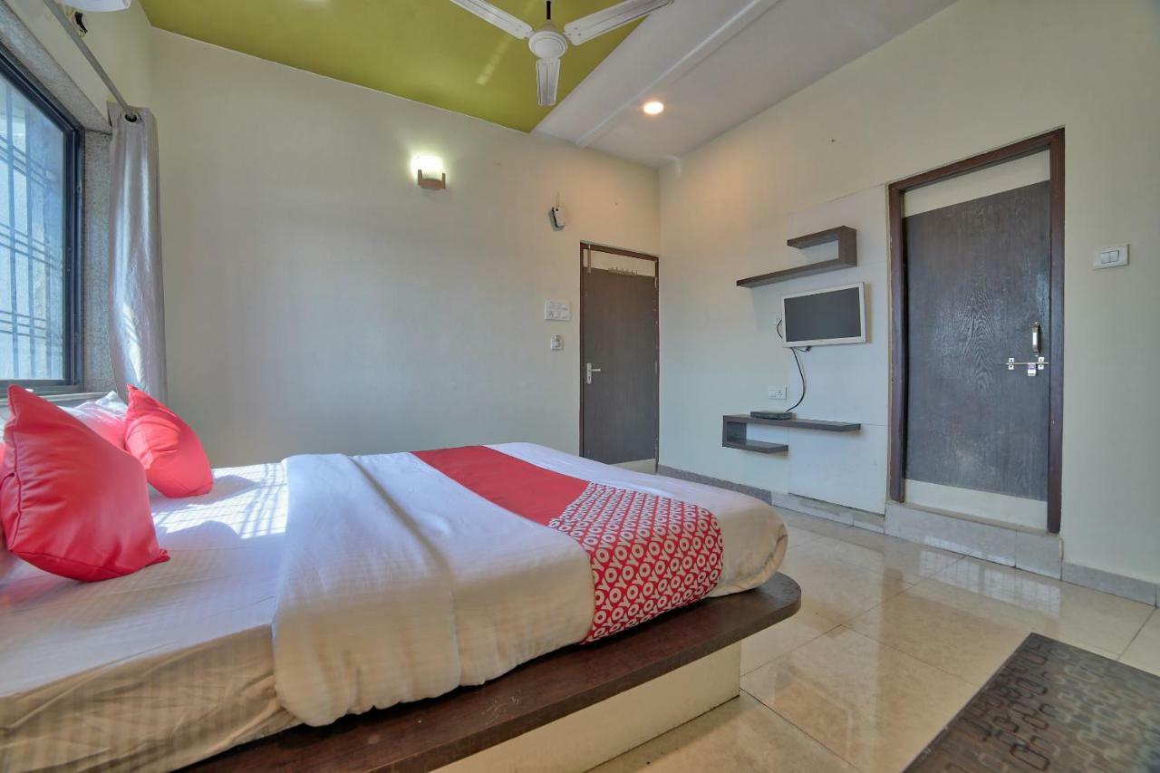 Oyo 35538 Hotel Risha Chandrapur Exterior photo