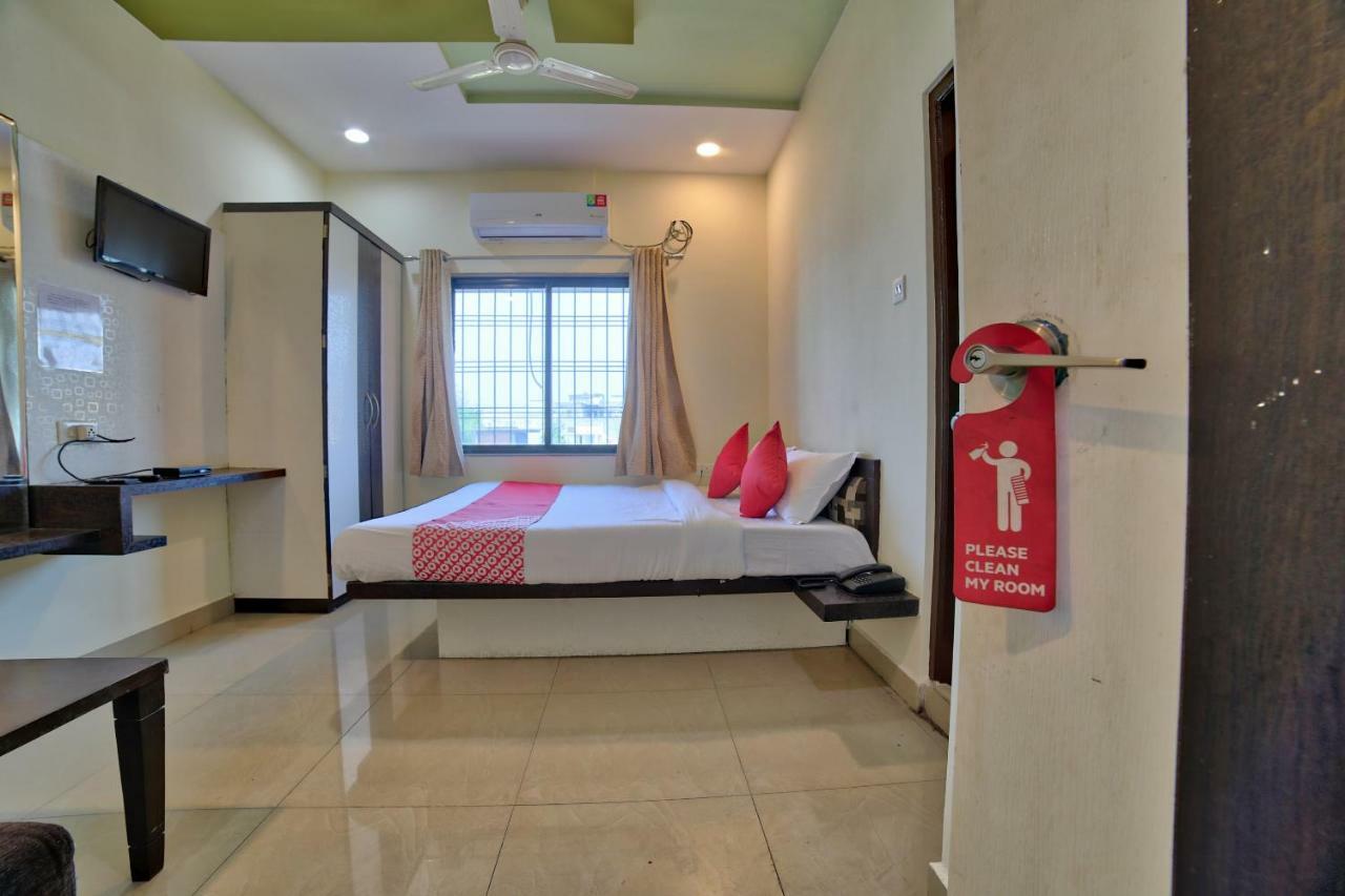 Oyo 35538 Hotel Risha Chandrapur Exterior photo